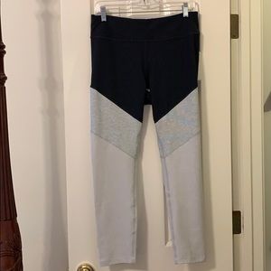 NWOT Outdoor Voices 7/8 Legging XL